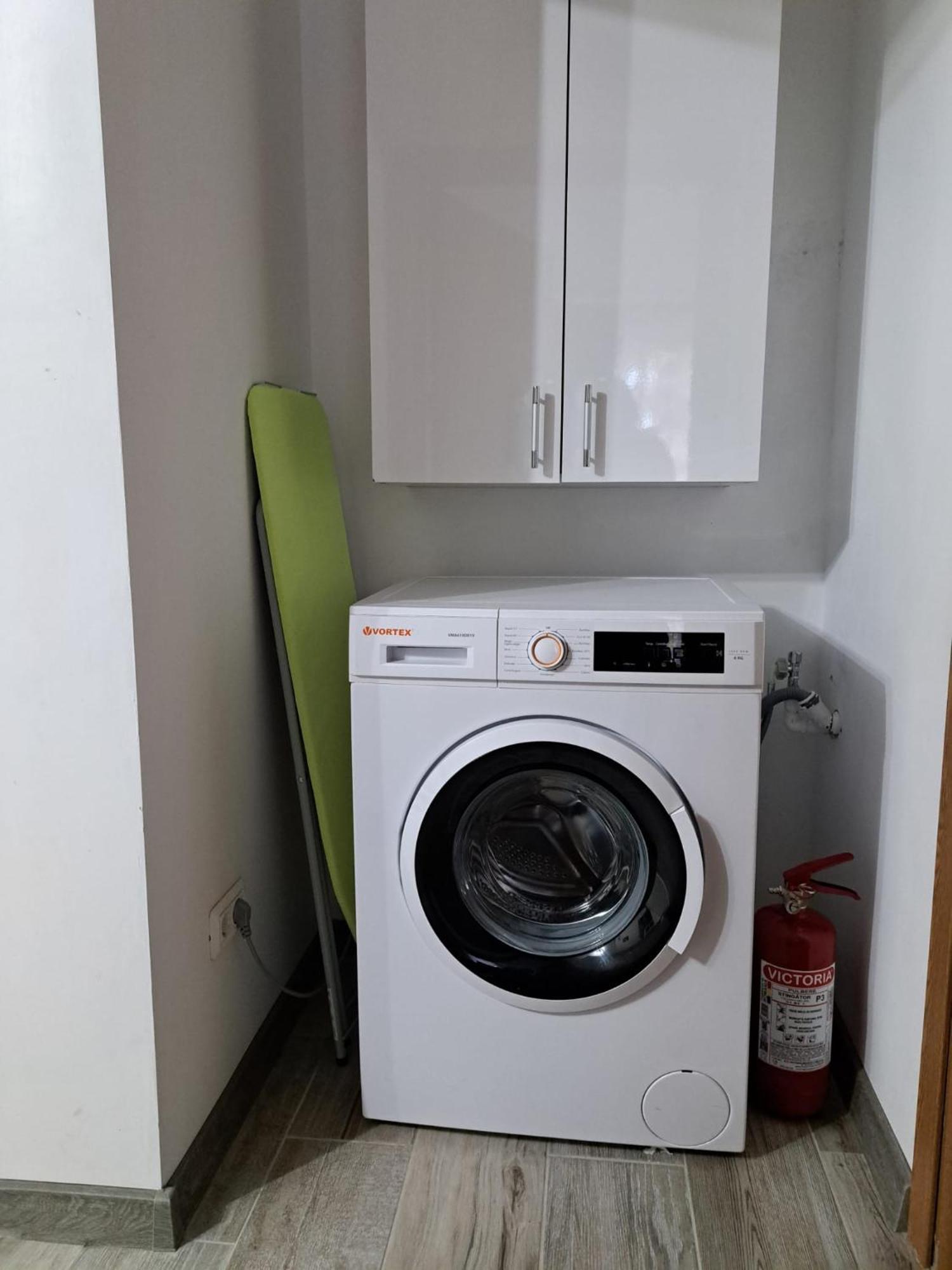 Mia Apartments Craiova Kültér fotó